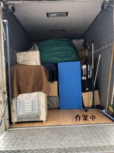 1553601687825-375x500