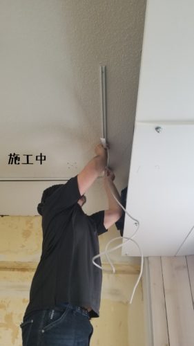 1554204860792-281x500