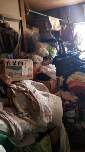 1555503391110-281x500