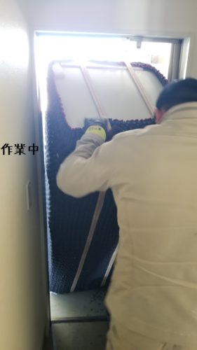 1551268876099-281x500